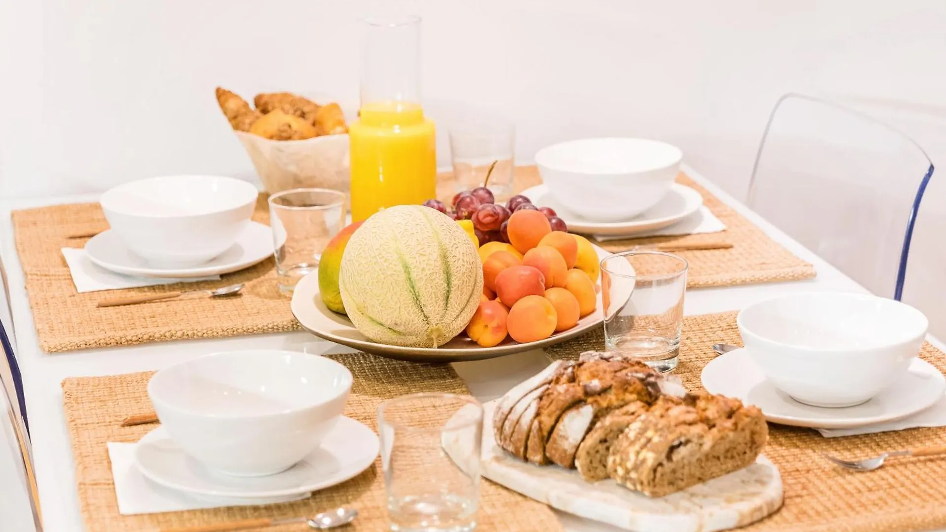 Apartment Sweett - Villarroel Barcelona Spain