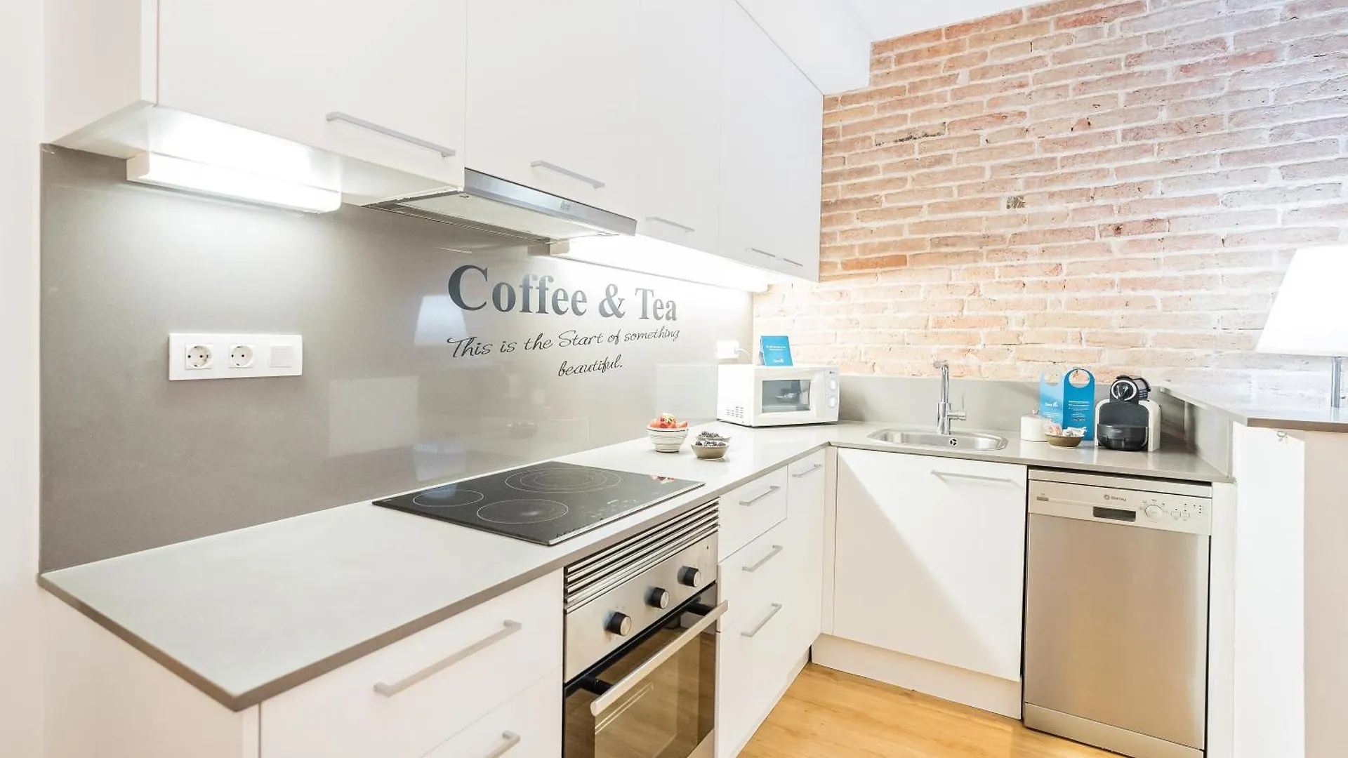 Apartment Sweett - Villarroel Barcelona Spain