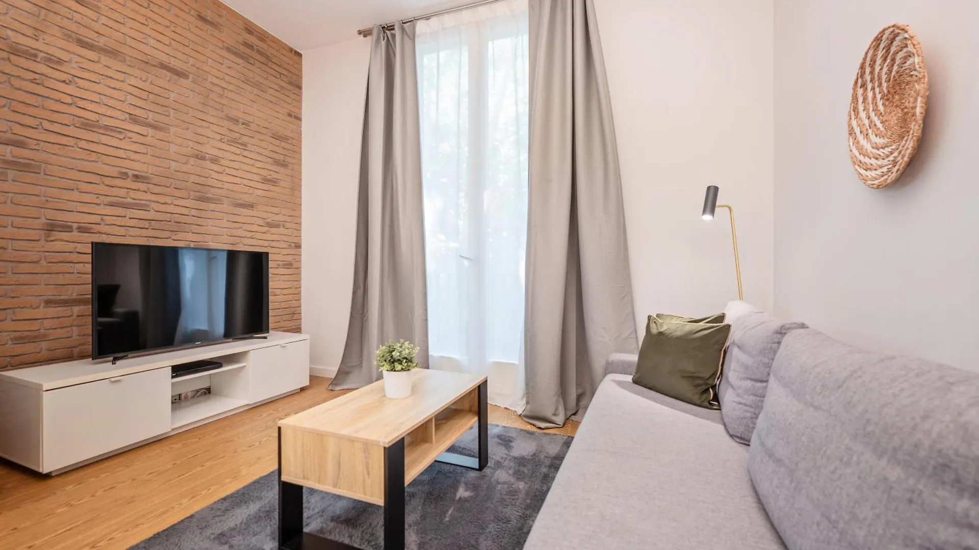 Apartment Sweett - Villarroel Barcelona Spain